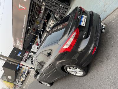 Focus Sedan 2.0 16V/2.0 16V Flex 4p Aut.