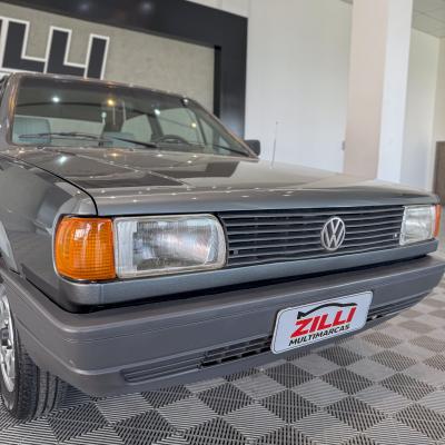 Gol 1000 (modelo antigo)