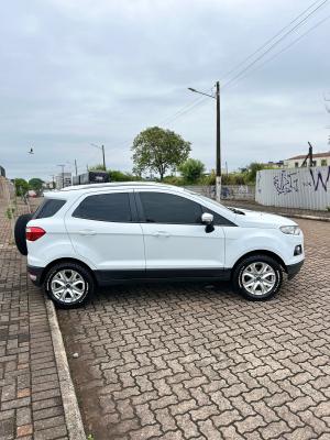 EcoSport TITANIUM 2.0 16V Flex 5p Aut.