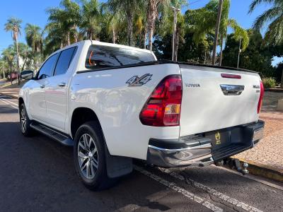 Hilux CD SRX 4x4 2.8 TDI 16V Diesel Aut.