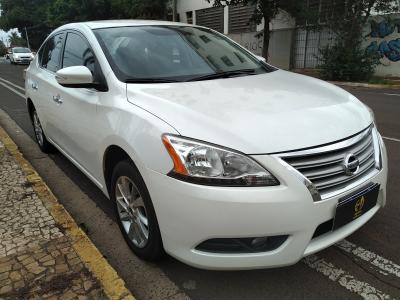 Sentra S 2.0/ 2.0 Flex Fuel 16V Mec.