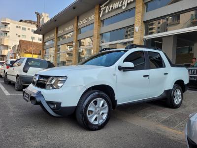 DUSTER OROCH Expression 1.6 Flex 16V Mec