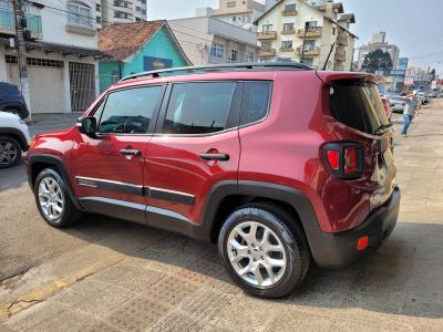 Renegade Sport 1.8 4x2 Flex 16V Mec.