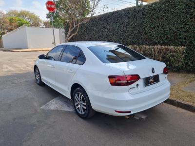 JETTA Comfortline 1.4 TSI 16V 4p Aut.