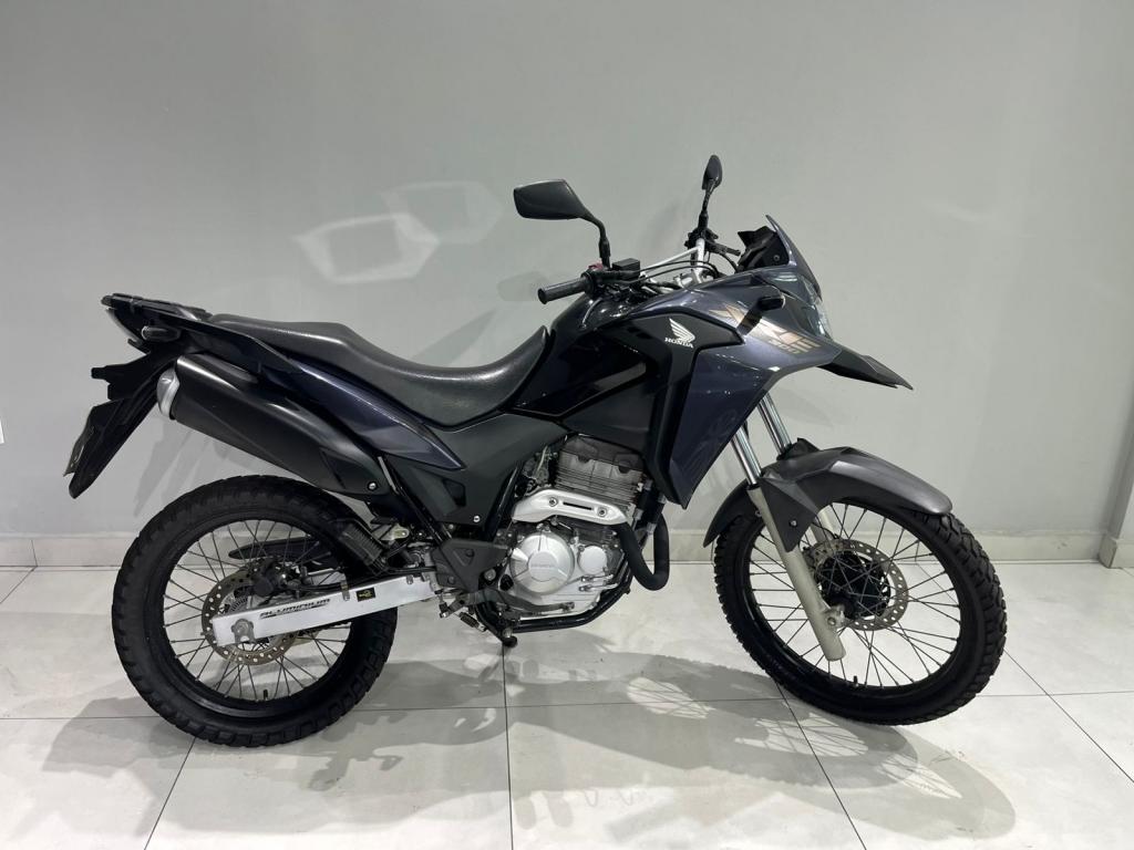 XRE 300