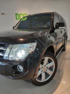 Pajero HPE Full 3.2 4x4 T.I.Dies. 5p Aut