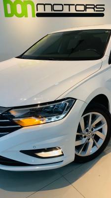 JETTA Comfort. 250 TSI 1.4 Flex 16v Aut.