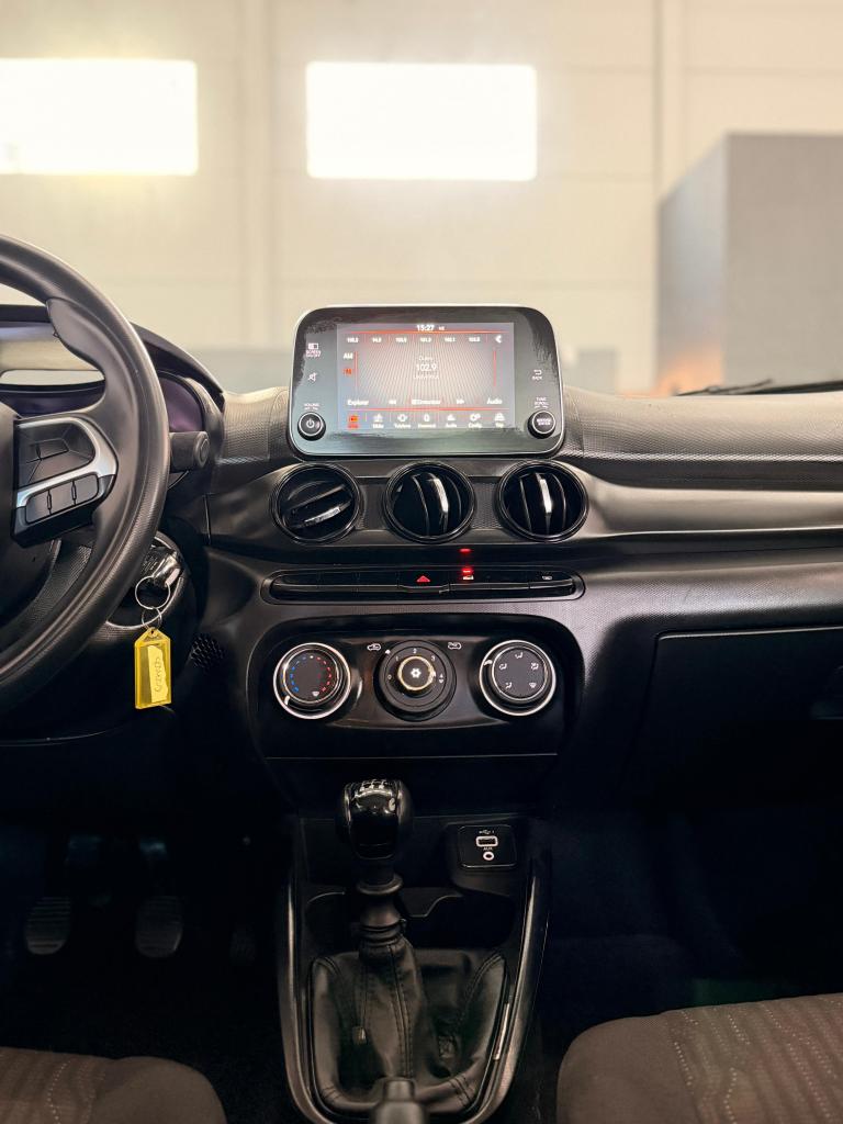 Fiat Cronos Drive 13 8V Flex - foto 7
