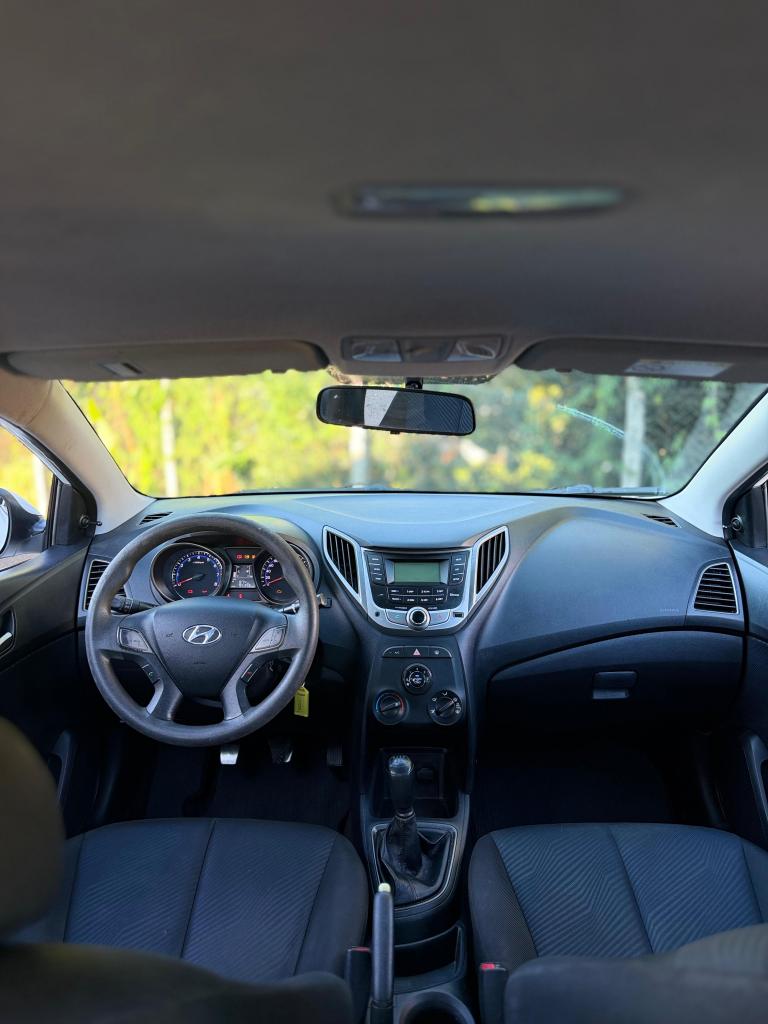Hyundai HB20S Premium 1.6 Flex 16V Mec 4P - foto 7