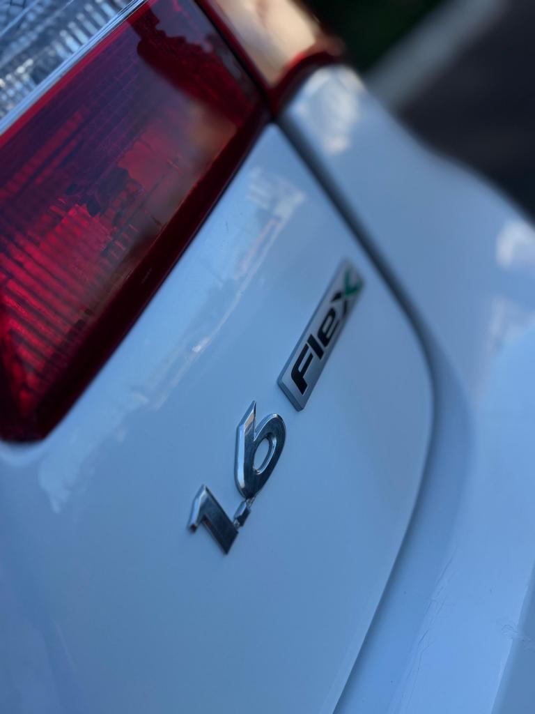 Hyundai HB20S Premium 1.6 Flex 16V Mec 4P - foto 8