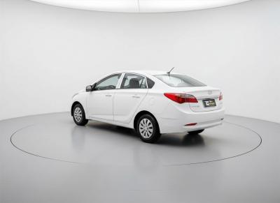 Hyundai HB20S Premium 1.6 Flex 16V Mec 4P - foto 13