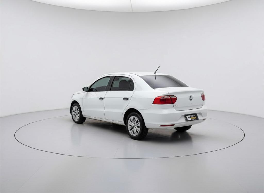 Volkswagen Voyage 1.6 MSI Flex 16V 4P Automático - foto 4