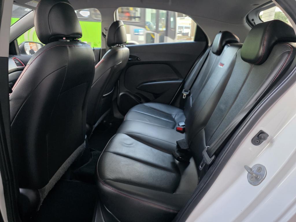 Hyundai HB20 R Spec 1.6 Flex 16V Automático - foto 8
