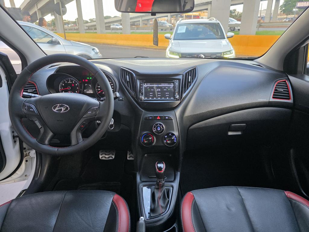 Hyundai HB20 R Spec 1.6 Flex 16V Automático - foto 6
