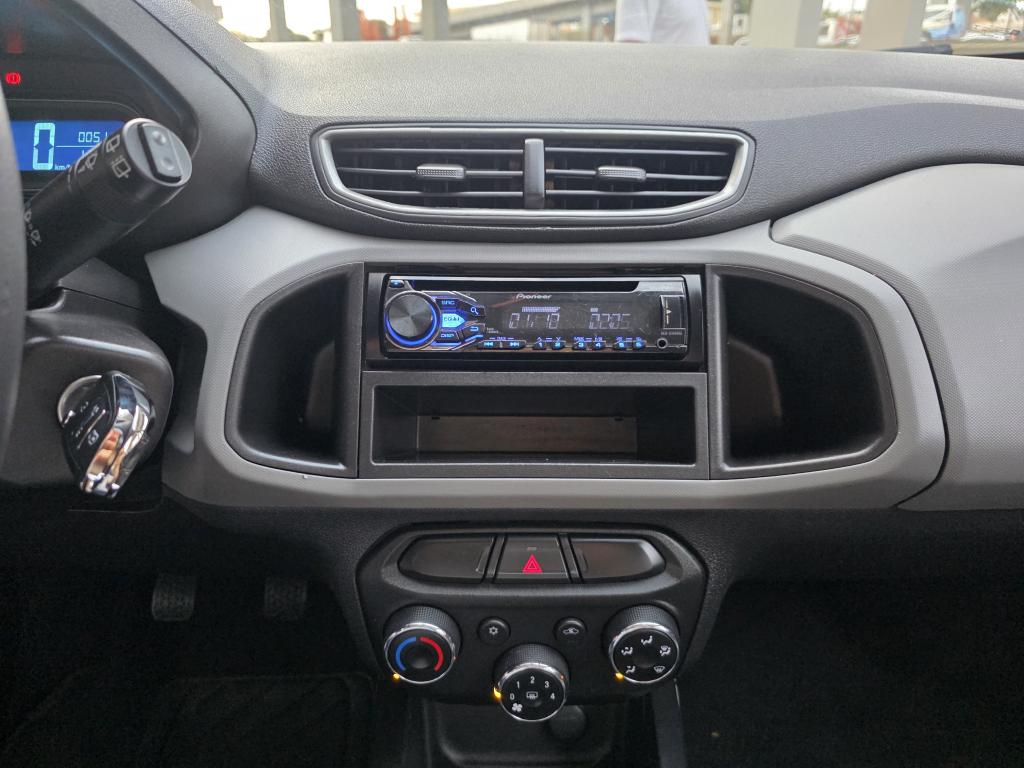 Chevrolet Onix Hatch Ls 1.0 8V Flexpower 5P Mec - foto 9