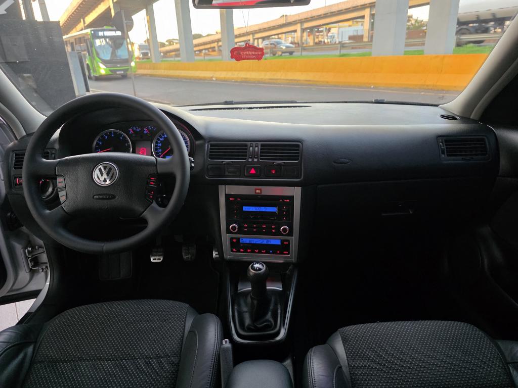 Volkswagen Golf Sportline 1.6 Mi Total Flex 8V 4P - foto 6
