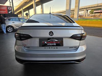 Volkswagen Virtus Exclusive 250 TSI 1.4 Flex 16V Automático - foto 14