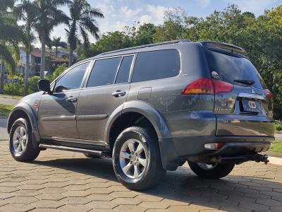 Pajero DAKAR/HPE 3.5 4x4 Flex 5p Aut.