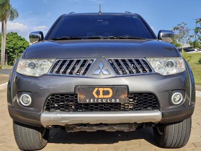 Pajero DAKAR/HPE 3.5 4x4 Flex 5p Aut.