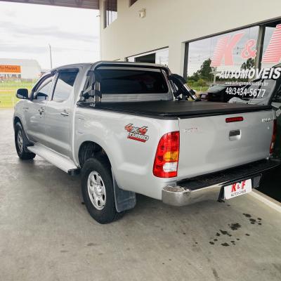 Hilux CD D4-D 4x4 2.5 16V 102cv TB Dies.