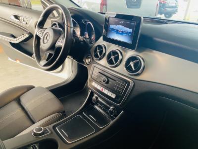 GLA 200 Advance 1.6/1.6 TB 16V Flex Aut.