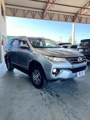 Hilux SW4 SRV 4x2 2.7 Flex 16V Aut.