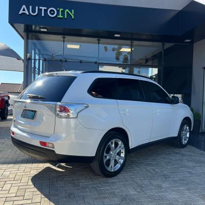 OUTLANDER 2.0 16V 160cv Aut.