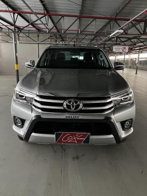 Hilux CD SRX 4x4 2.8 TDI 16V Diesel Aut.