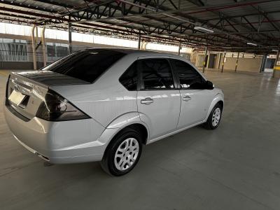 Fiesta Sedan 1.6 16V Flex Mec.