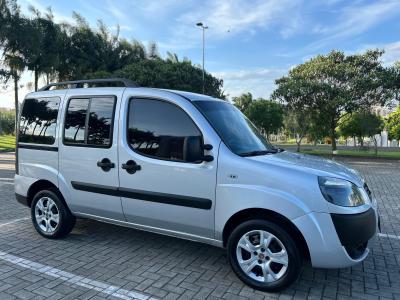 Doblo ESSENCE 1.8 Flex 16V 5p