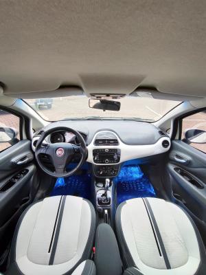 Punto ESSENCE Dualogic 1.6 Flex 16V 5p