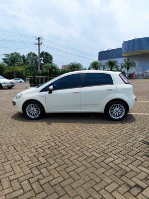 Punto ESSENCE Dualogic 1.6 Flex 16V 5p