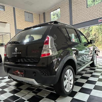 SANDERO STEPWAY Hi-Power 1.6 8V 5p