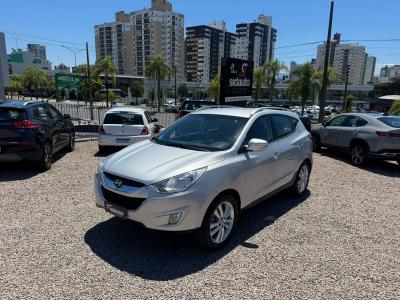 ix35 2.0 16V 170cv 2WD/4WD Aut.