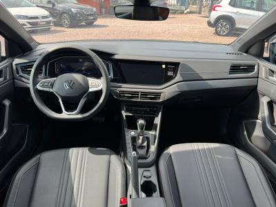 Nivus Highline 1.0 200 TSI Flex Aut.