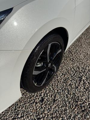 VERSA Exclusive 1.6 16V Flex Aut.