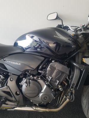 CB 600F HORNET