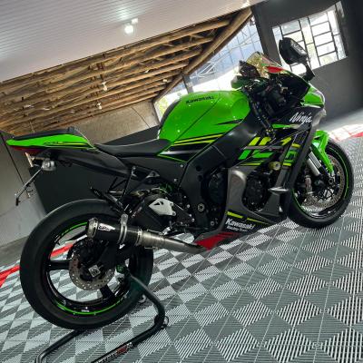 NINJA ZX-10/ ZX-10R 1000cc/30TH Aniv.