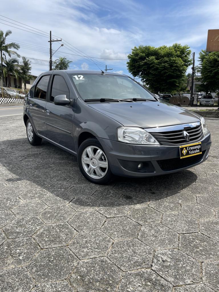 LOGAN Expression Hi-Flex 1.6 16V 4p Aut