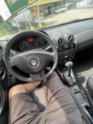 LOGAN Expression Hi-Flex 1.6 16V 4p Aut