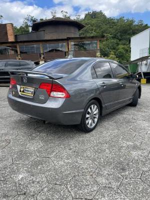 Civic Sed. LXL/LXL SE 1.8 Flex 16V Mec.