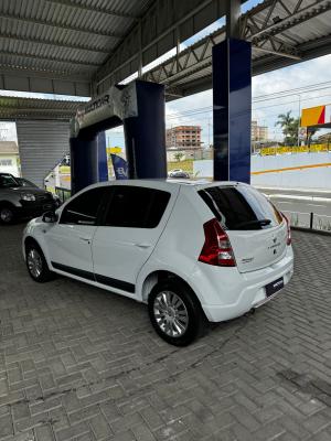 SANDERO Privilège Hi-Flex 1.6 8V 5p