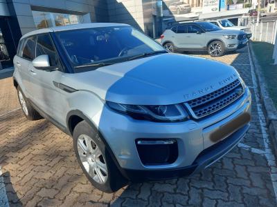 Range R.EVOQUE Si4 SE Dynamic 2.0 Aut.