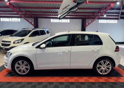 Golf Highline 1.4 TSI 140cv Aut.