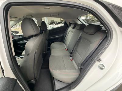 Hyundai HB20X Vision 1.6 Flex 16V Automático - foto 17