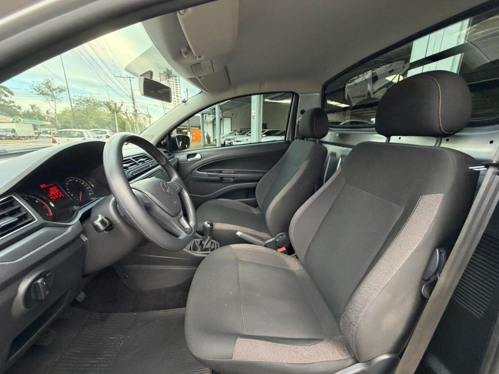 Volkswagen Saveiro Robust 1.6 Total Flex 16V - foto 6