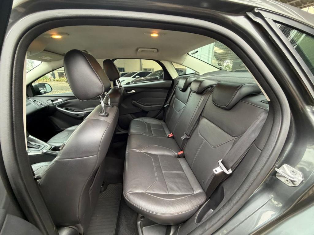 Ford Focus 2.0 16vsese Plus Flex 5P Automático - foto 7