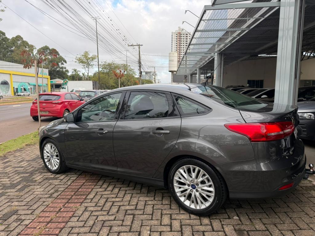 Ford Focus 2.0 16vsese Plus Flex 5P Automático - foto 9