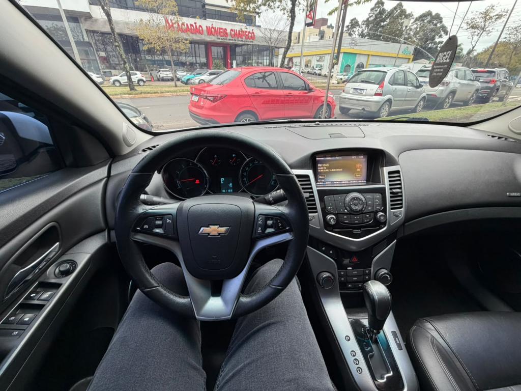 Chevrolet Cruze Hb Sport LTZ 1.8 16V Flexp 5P Automático - foto 6
