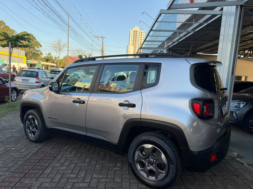 Jeep Renegade 1.8 4X2 Flex 16V Automático - foto 9